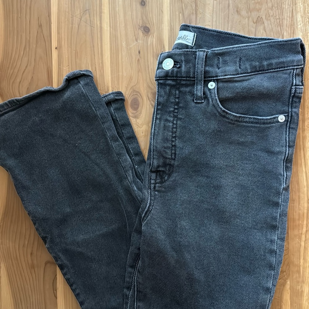Madewell size 29 Cali Demi Boot jeans.